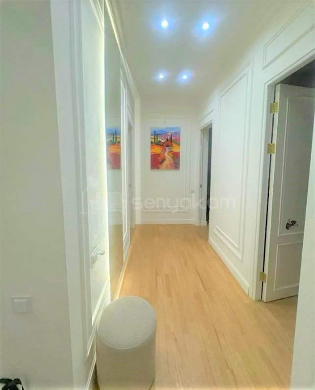 3 Սենյականոց Բնակարան Նորակառույց Քարե Շենքում, 100քմ, 4/4 հարկ, Դիզայներական Վերանորոգված