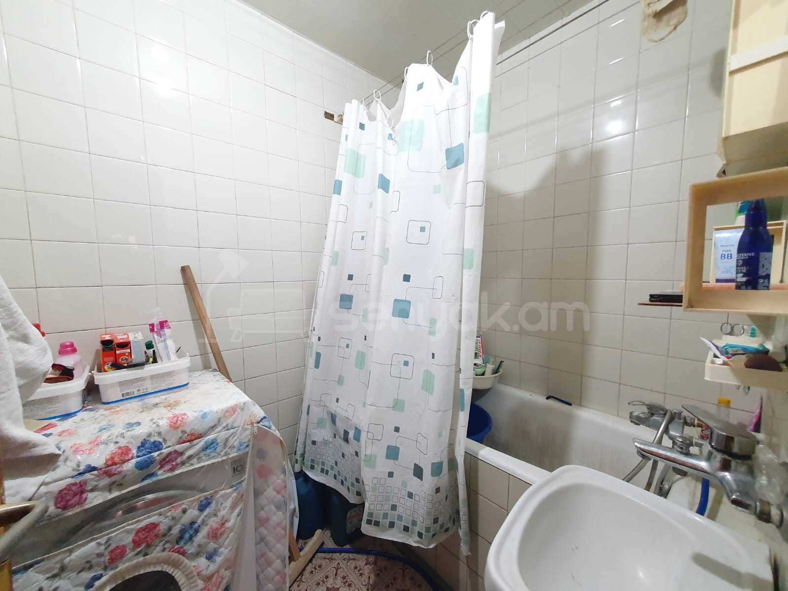 2 Սենյականոց Բնակարան, 66քմ, 6/9 հարկ, Նորմալ Վիճակում