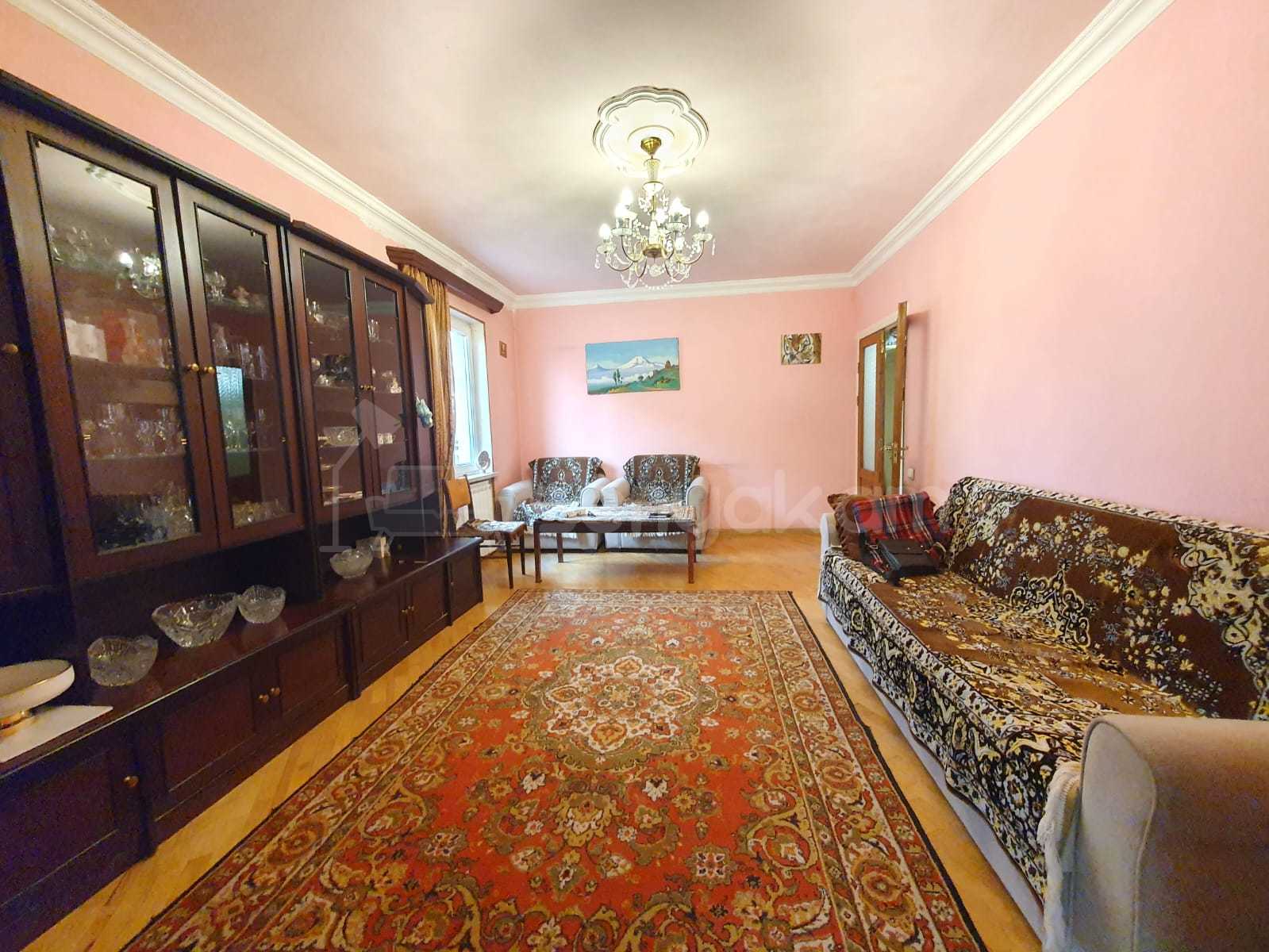 2 Սենյականոց Բնակարան, 66քմ, 6/9 հարկ, Նորմալ Վիճակում