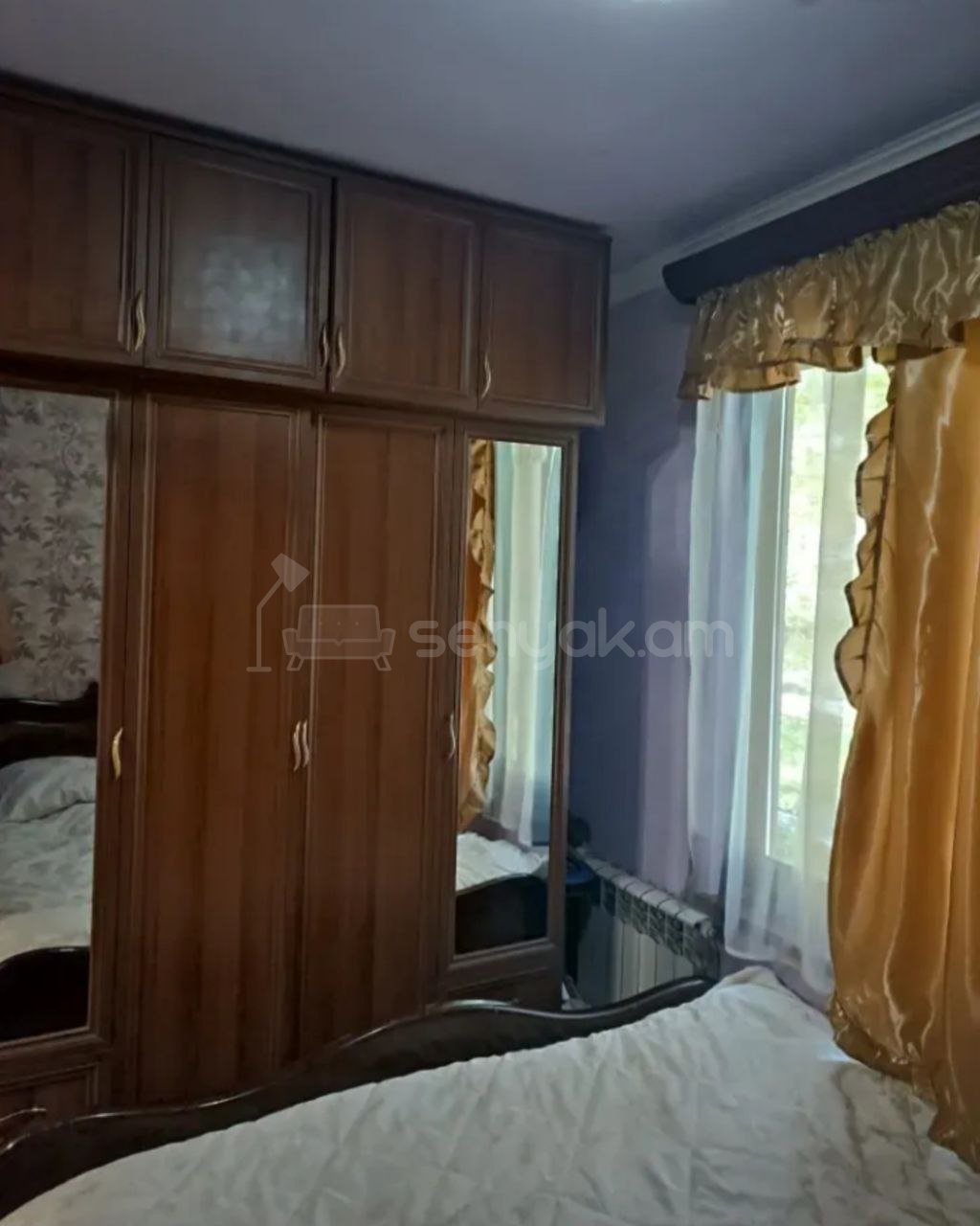 3 Սենյականոց Բնակարան Քարե Շենքում, 43քմ, 2/4 հարկ, Նորմալ Վիճակում