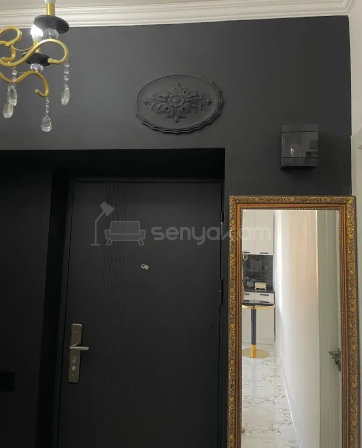 1 Սենյականոց Բնակարան Քարե Շենքում, 33քմ, 4/4 հարկ, Դիզայներական Վերանորոգված