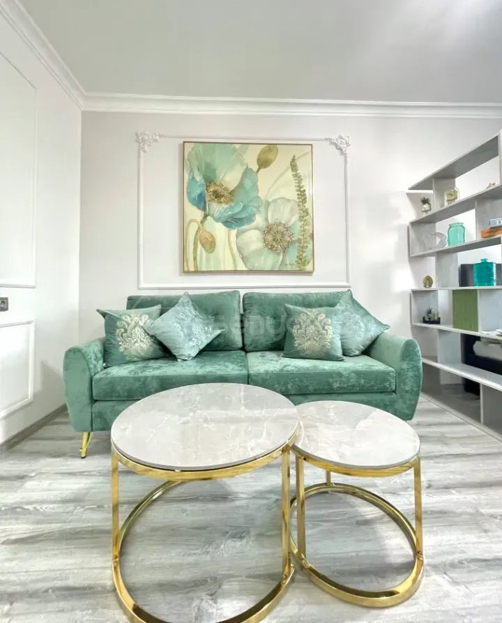 1 Սենյականոց Բնակարան Քարե Շենքում, 33քմ, 4/4 հարկ, Դիզայներական Վերանորոգված