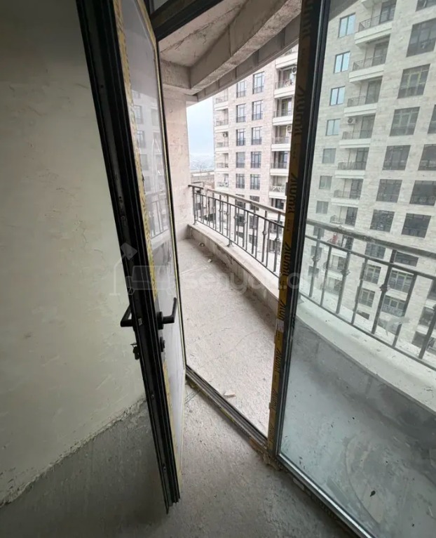 3 Սենյականոց Բնակարան Նորակառույցում, 99քմ, 9/21 հարկ, Զրոյական Վիճակում