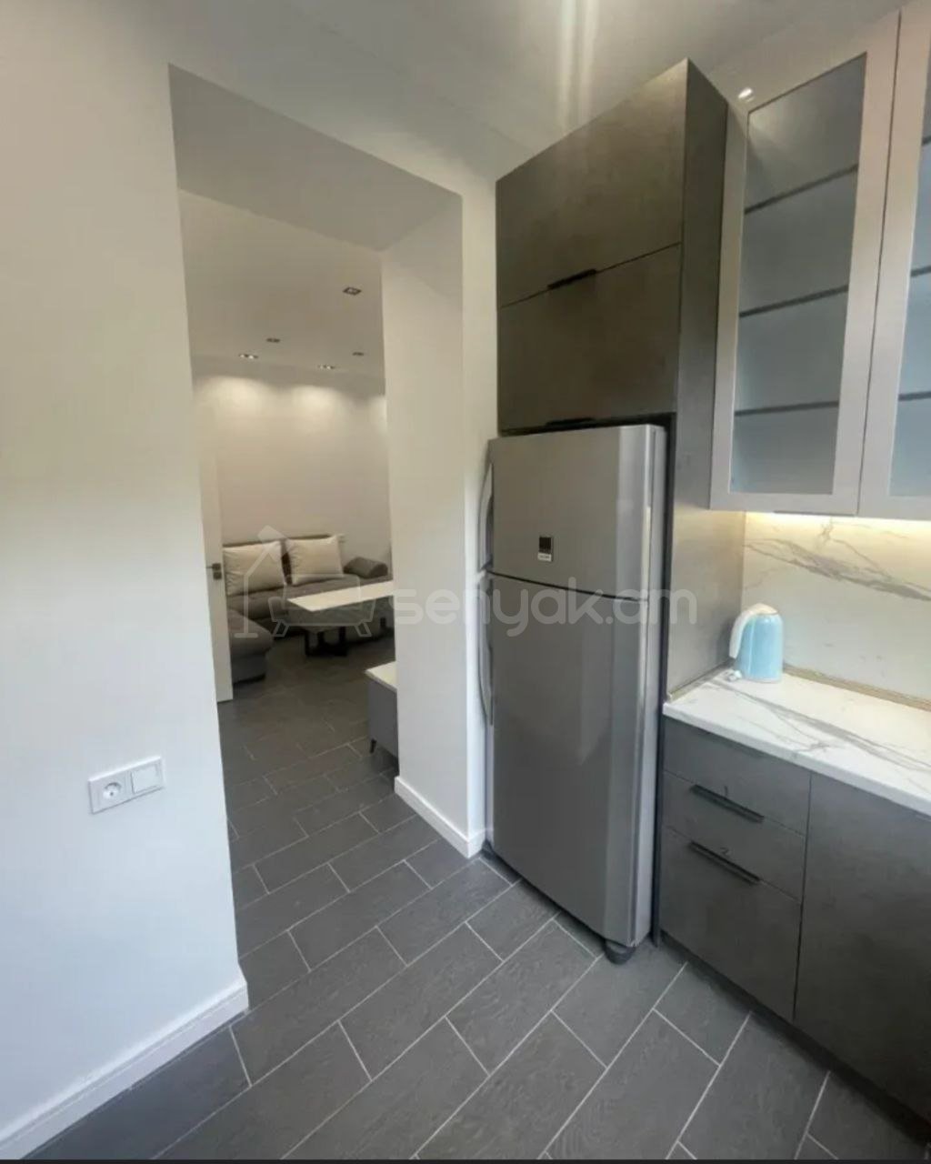 2 Սենյականոց Բնակարան Քարե Շենքում, 50քմ, 1/4 հարկ, Դիզայներական Վերանորոգված, Կահավորված, Արևկող