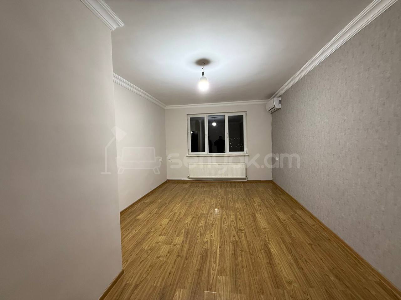 2 Սենյականոց Բնակարան, 40քմ, 10/12 հարկ, Կապիտալ Վերանորոգված