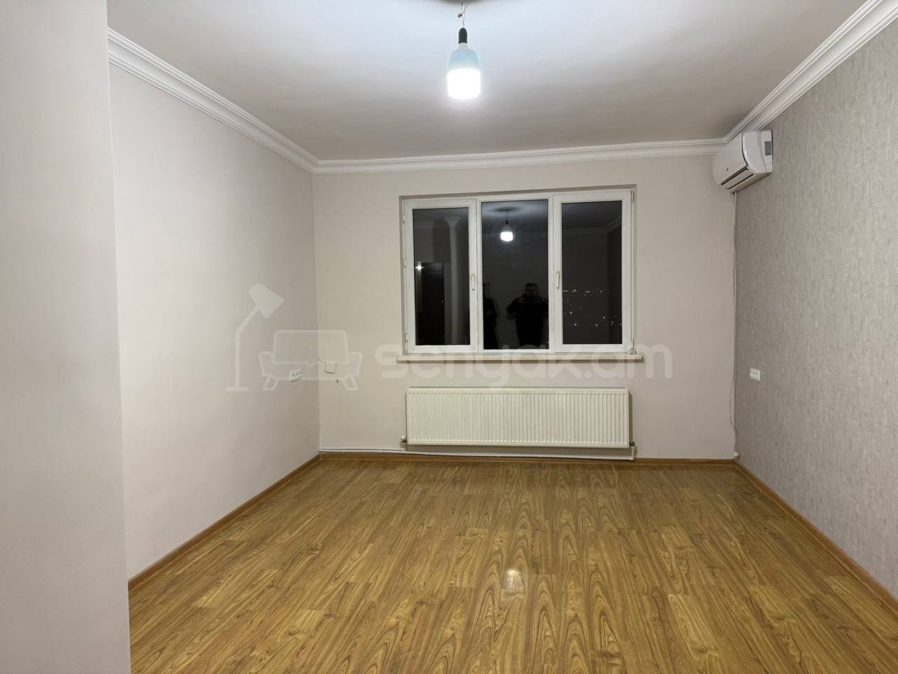 2 Սենյականոց Բնակարան, 40քմ, 10/12 հարկ, Կապիտալ Վերանորոգված