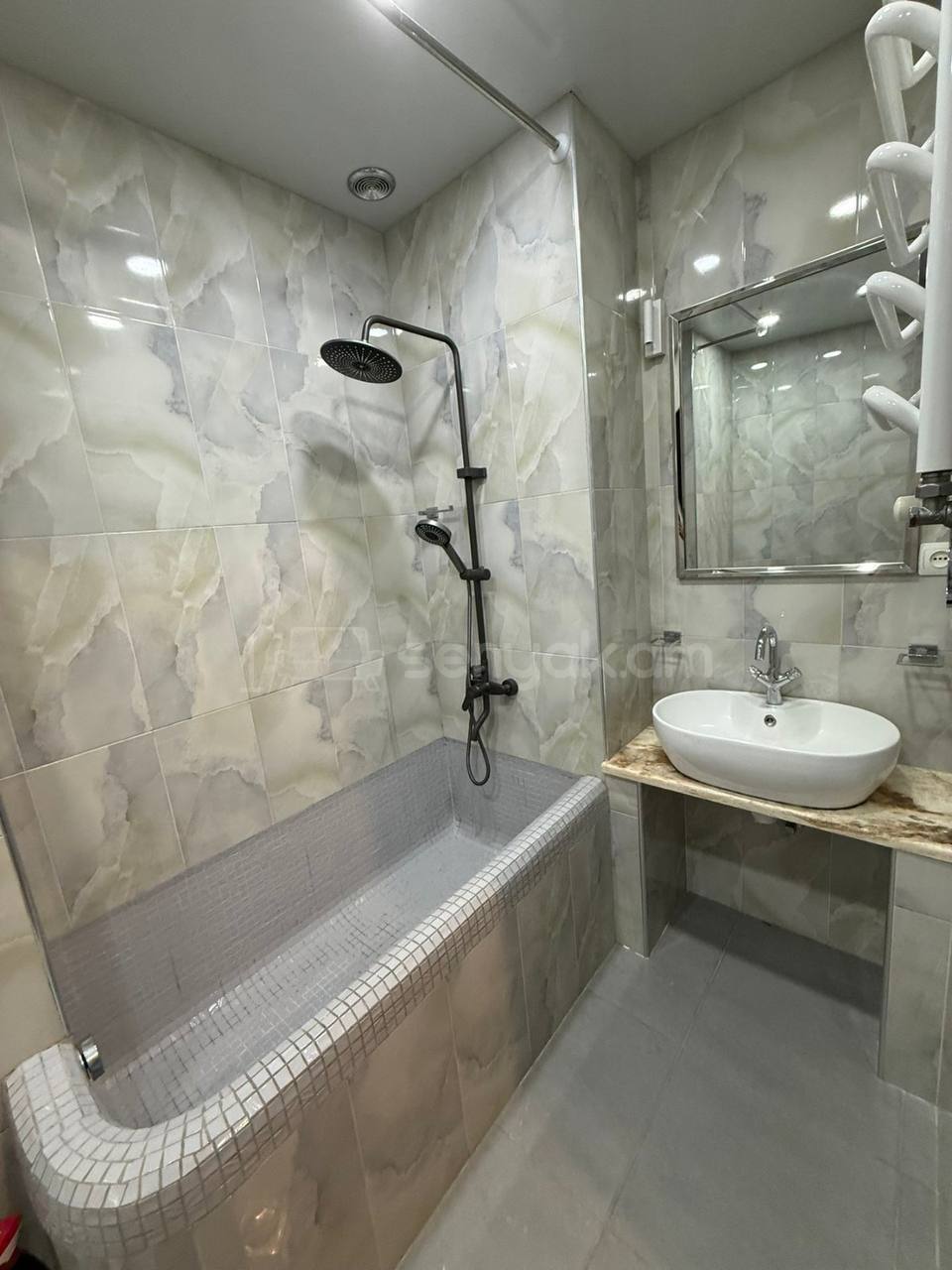 2 Սենյականոց Բնակարան, 40քմ, 10/12 հարկ, Կապիտալ Վերանորոգված