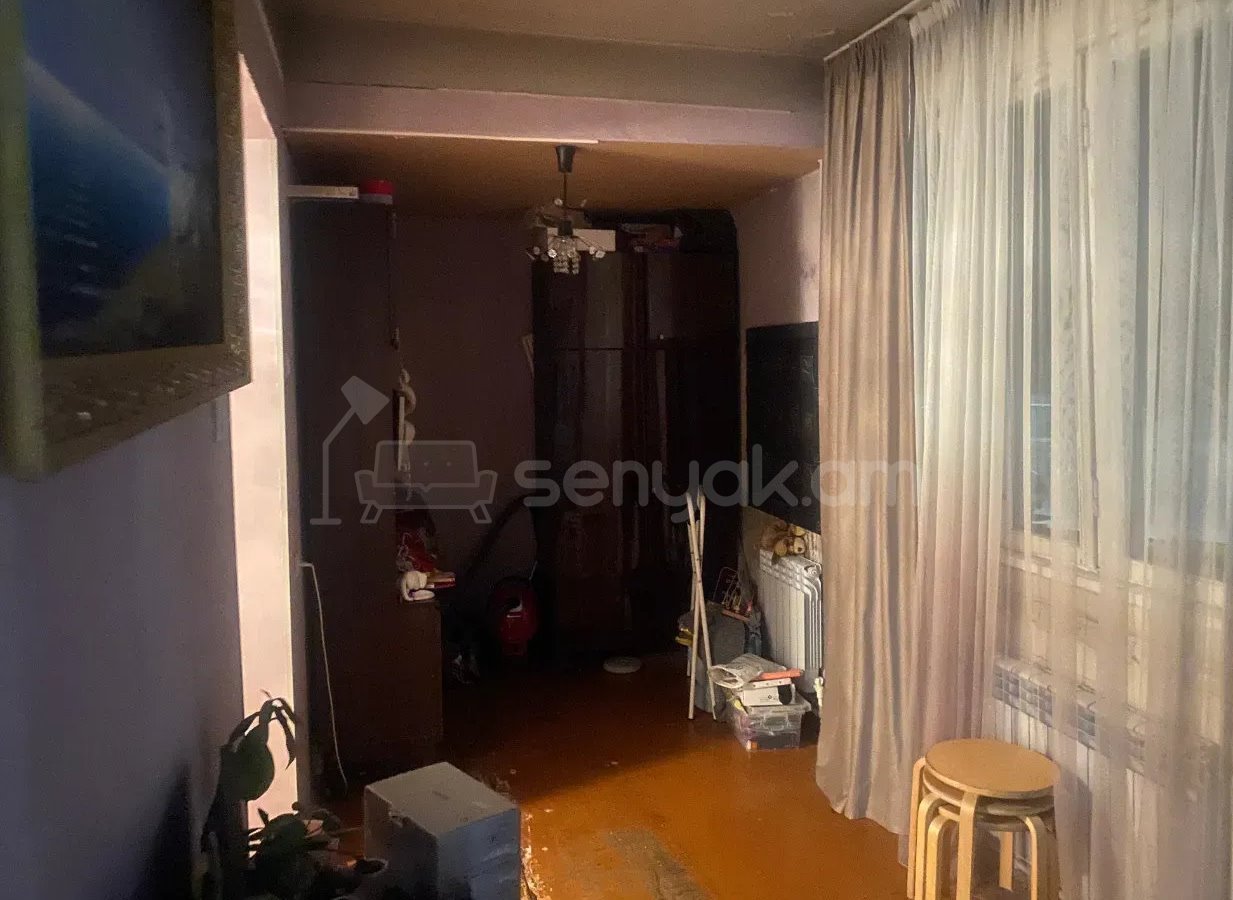 2 Սենյականոց Բնակարան Քարե Շենքում, 70քմ, 3/5 հարկ, Կոսմետիկ Վերանորոգված