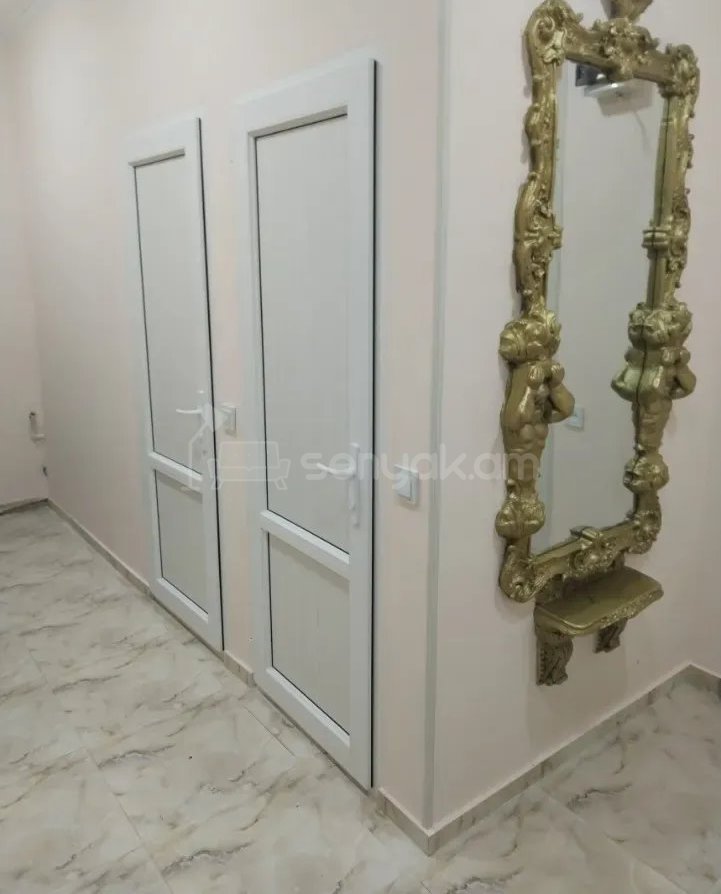 1 Սենյականոց Բնակարան Քարե Շենքում, 35քմ, 1/5 հարկ, Կապիտալ Վերանորոգված