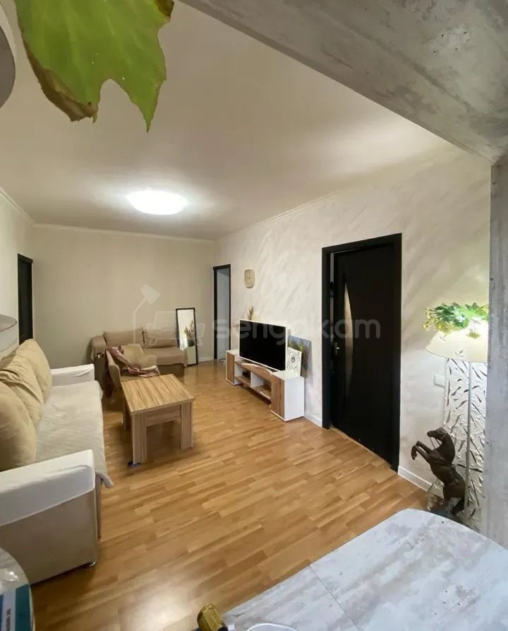 3 Սենյականոց Բնակարան Քարե Շենքում, 55քմ, 1/5 հարկ, Կապիտալ Վերանորոգված