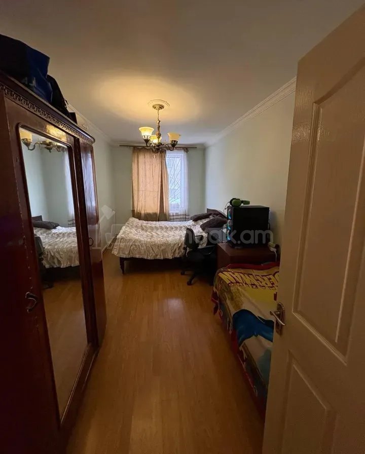 3 Սենյականոց Բնակարան, 55քմ, 1/5 հարկ, Կապիտալ Վերանորոգված