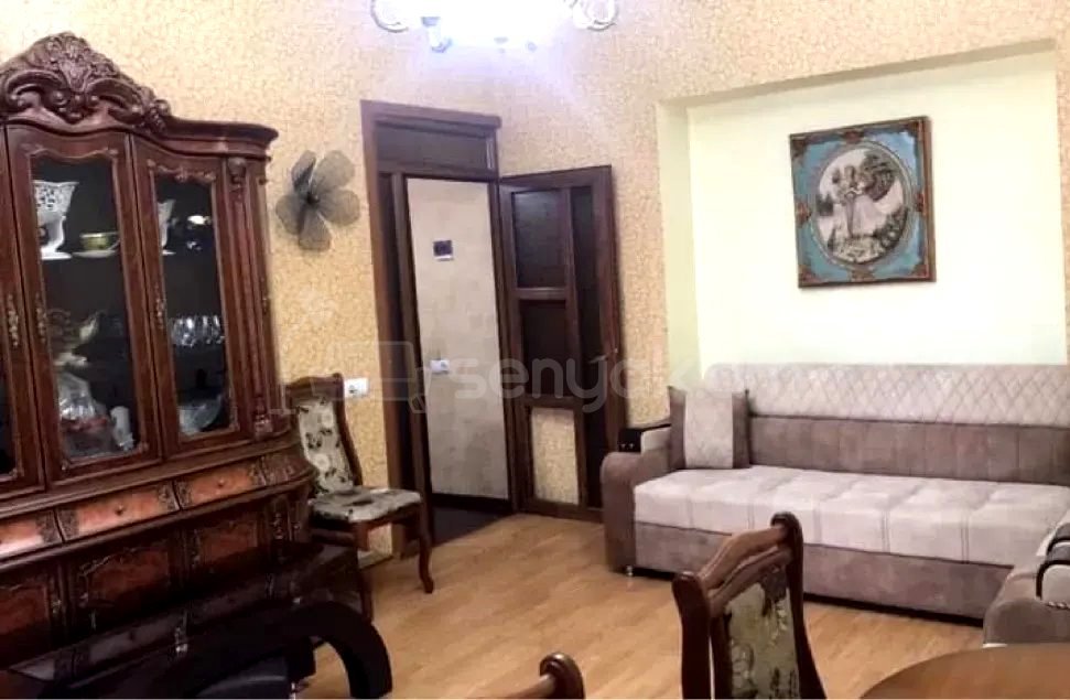 2 Սենյականոց Բնակարան Քարե Շենքում, 50քմ, 1/4 հարկ, Կոսմետիկ Վերանորոգված