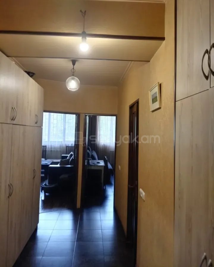 1 Սենյականոց Բնակարան, 51քմ, 1/9 հարկ, Կապիտալ Վերանորոգված