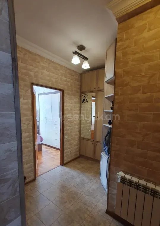 3 Սենյականոց Բնակարան, 60քմ, 5/5 հարկ, Կապիտալ Վերանորոգված