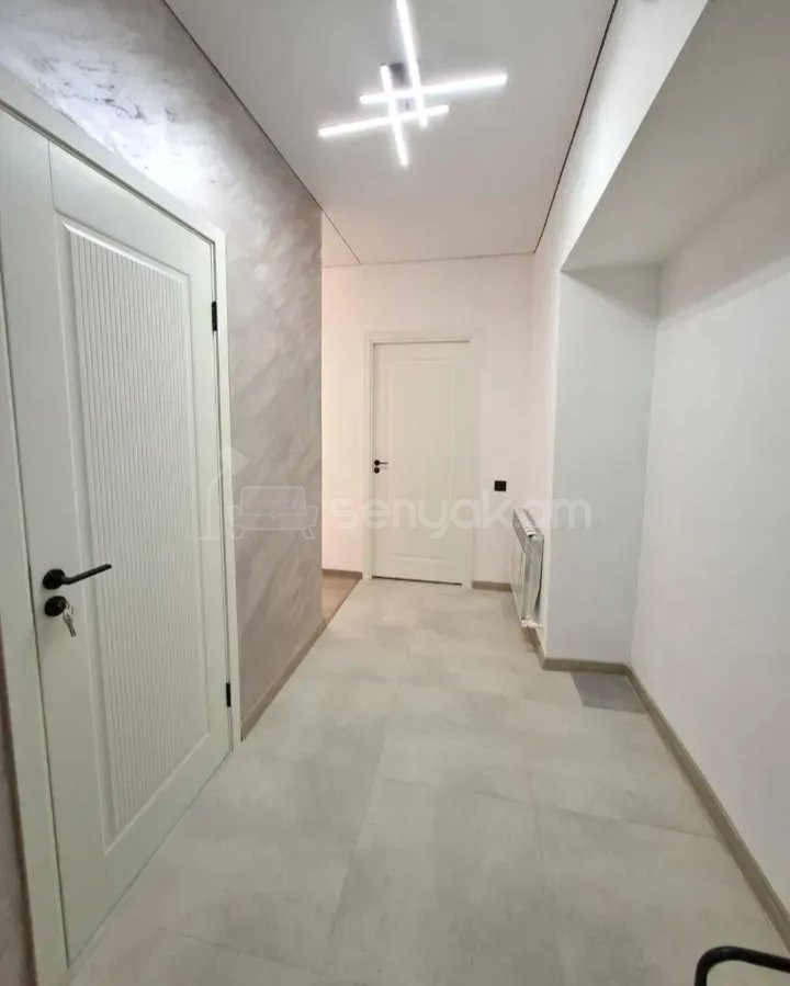 2 Սենյականոց Բնակարան Քարե Շենքում, 50քմ, 2/5 հարկ, Դիզայներական Վերանորոգված, Կահավորված