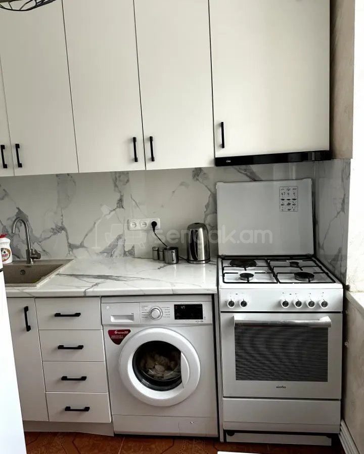 3 Սենյականոց Բնակարան, 65քմ, 4/5 հարկ, Կապիտալ Վերանորոգված