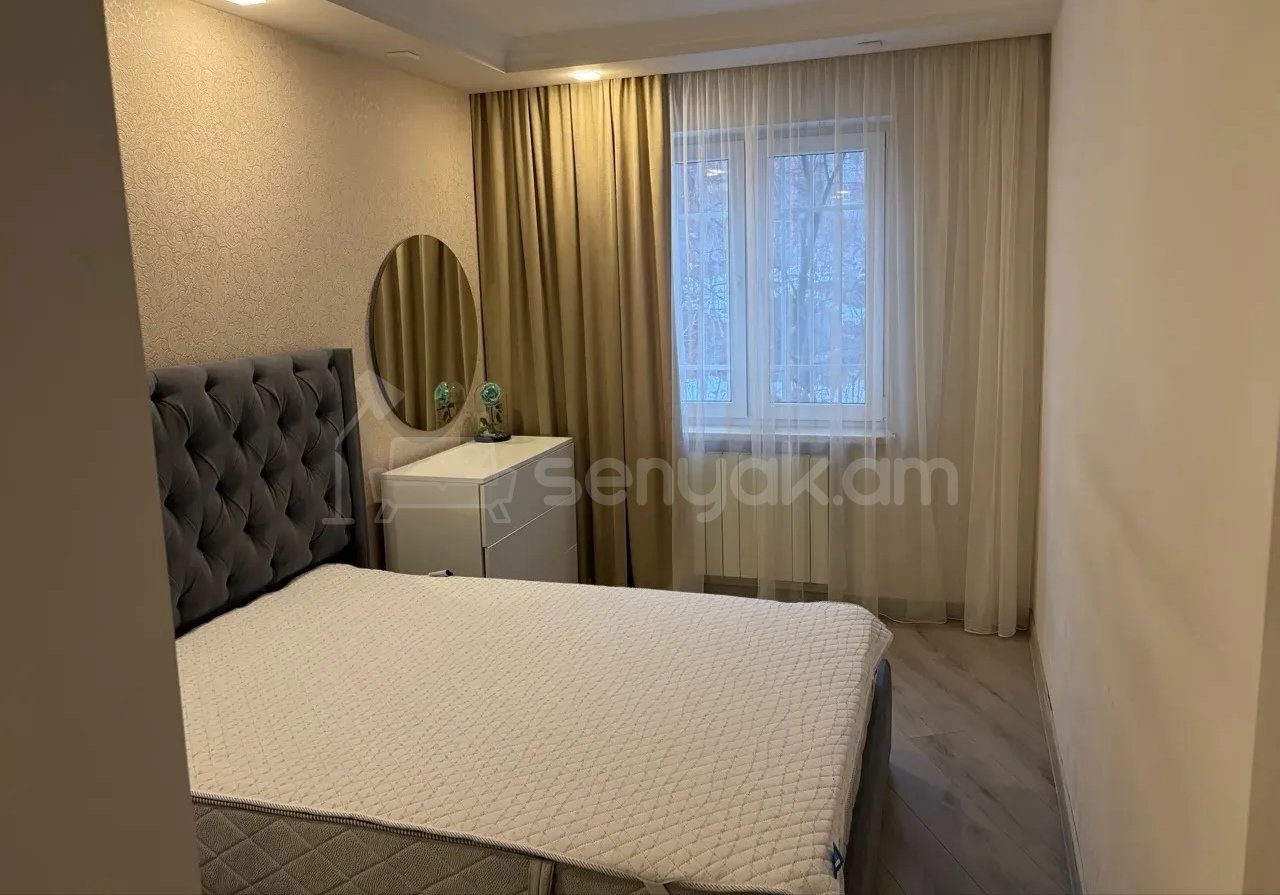 2 Սենյականոց Բնակարան Քարե Շենքում, 50քմ, 1/4 հարկ, Կապիտալ Վերանորոգված, Կահավորված