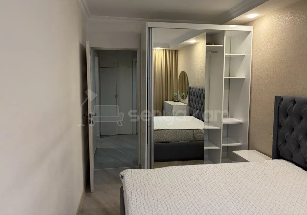 2 Սենյականոց Բնակարան Քարե Շենքում, 50քմ, 1/4 հարկ, Կապիտալ Վերանորոգված, Կահավորված