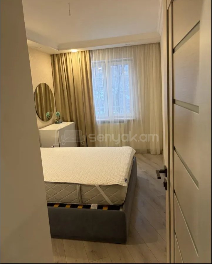 2 Սենյականոց Բնակարան Քարե Շենքում, 50քմ, 1/4 հարկ, Կապիտալ Վերանորոգված, Կահավորված