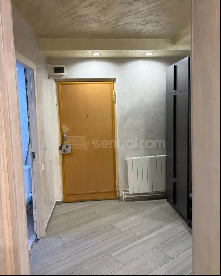 2 Սենյականոց Բնակարան Քարե Շենքում, 50քմ, 1/4 հարկ, Կապիտալ Վերանորոգված, Կահավորված