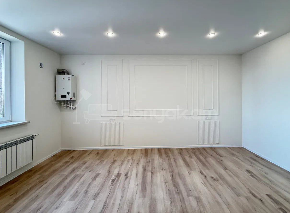 2 Սենյականոց Բնակարան, 47քմ, 3/4 հարկ, Կապիտալ Վերանորոգված