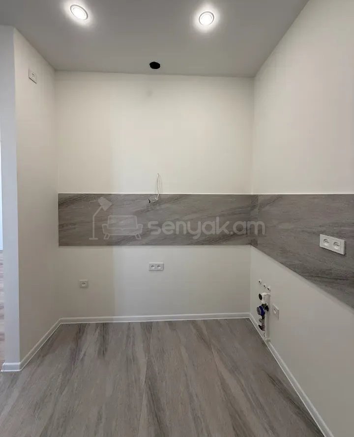 2 Սենյականոց Բնակարան, 47քմ, 3/4 հարկ, Կապիտալ Վերանորոգված