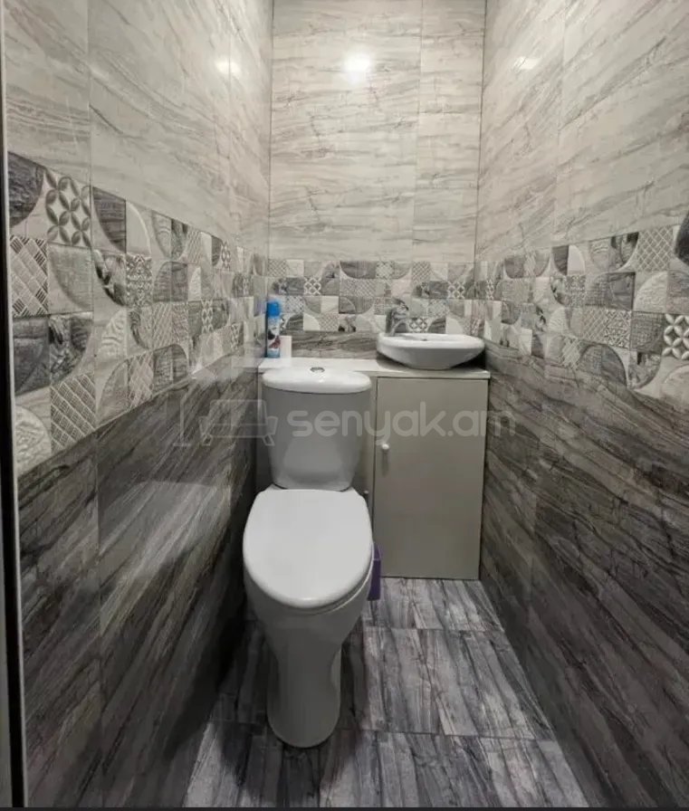 3 Սենյականոց Բնակարան, 57քմ, 4/4 հարկ, Կապիտալ Վերանորոգված