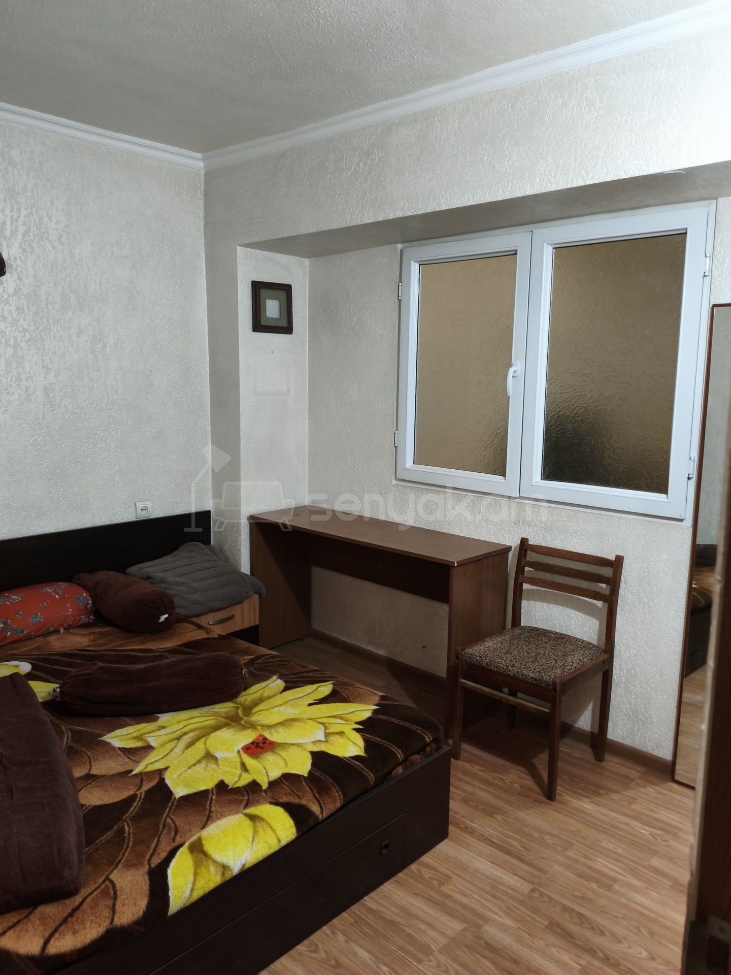 3 Սենյականոց Բնակարան Քարե Շենքում, 72քմ, 2/4 հարկ, Կապիտալ Վերանորոգված, Կահավորված, Արևկող