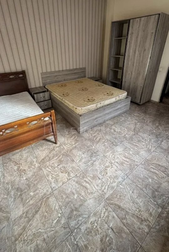 2 Սենյականոց Բնակարան Քարե Շենքում, 65քմ, 2/2 հարկ, Կապիտալ Վերանորոգված, Կահավորված