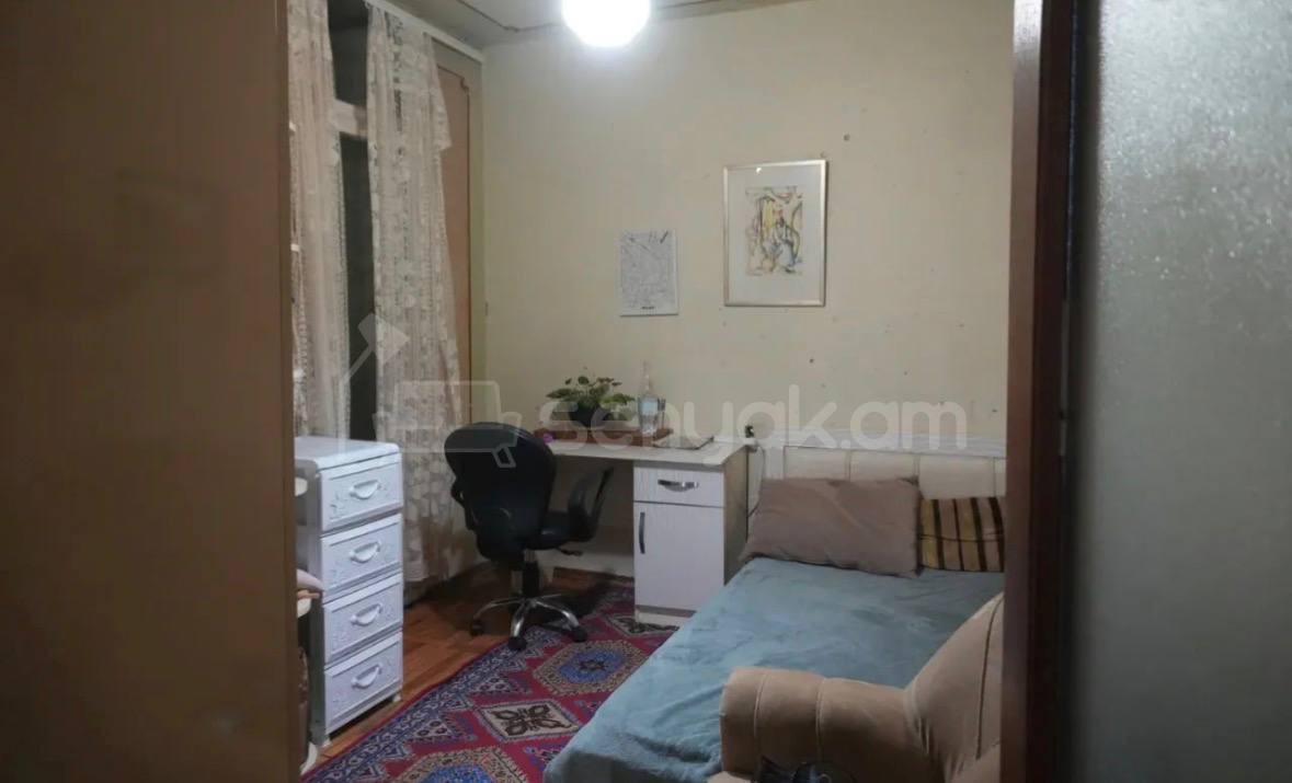 3 Սենյականոց Բնակարան, 80քմ, 11/16 հարկ, Նորմալ Վիճակում