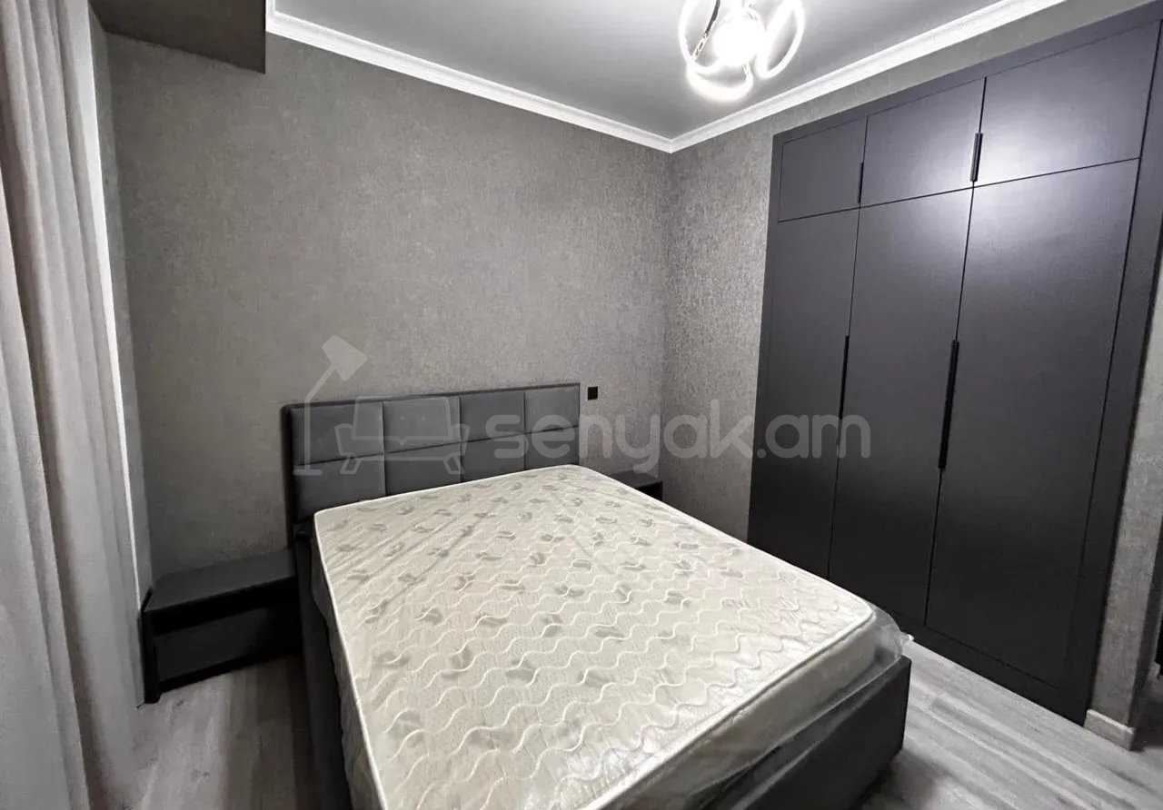 3 Սենյականոց Բնակարան, 90քմ, 8/18 հարկ, Դիզայներական Վերանորոգված, Կահավորված