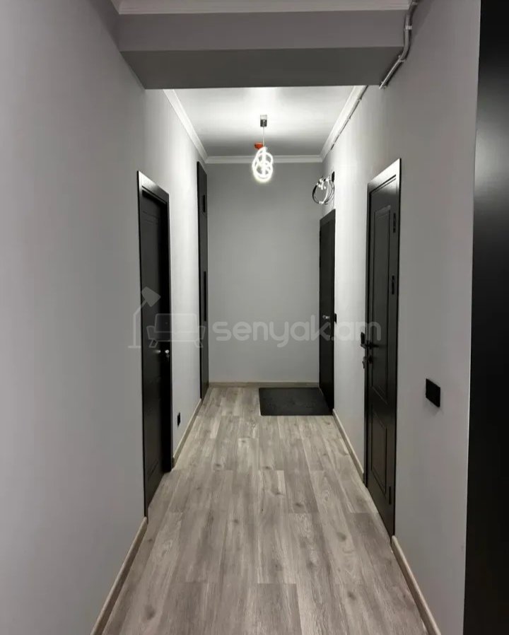 3 Սենյականոց Բնակարան, 90քմ, 8/18 հարկ, Դիզայներական Վերանորոգված, Կահավորված