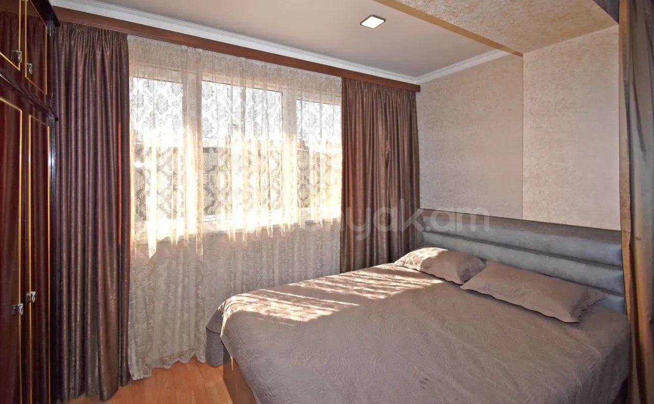 1 Սենյականոց Բնակարան Քարե Շենքում, 40քմ, 4/5 հարկ, Կապիտալ Վերանորոգված, Կահավորված