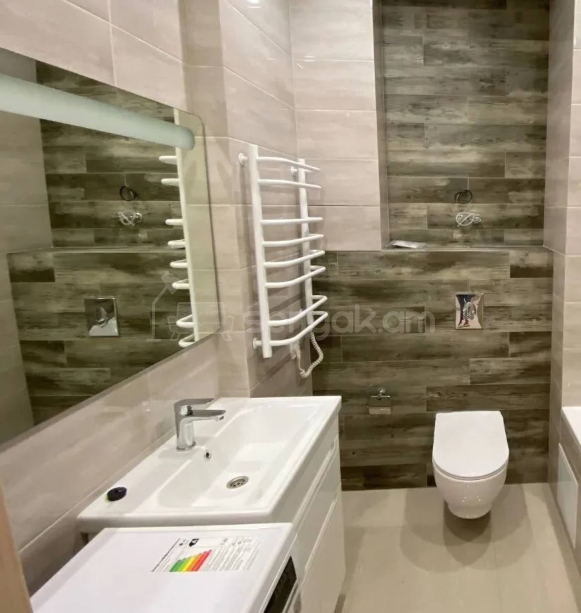 2 Սենյականոց Բնակարան, 39քմ, 6/10 հարկ, Դիզայներական Վերանորոգված, Կահավորված