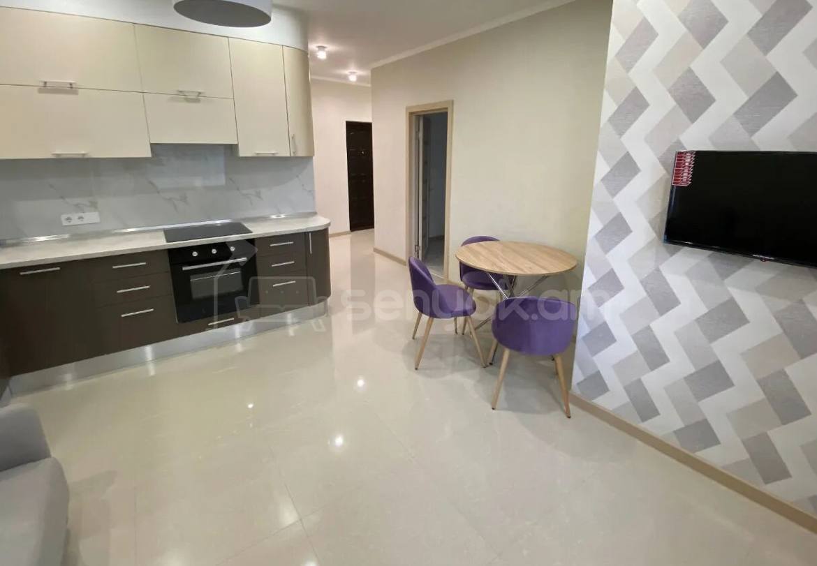 2 Սենյականոց Բնակարան, 39քմ, 6/10 հարկ, Դիզայներական Վերանորոգված, Կահավորված