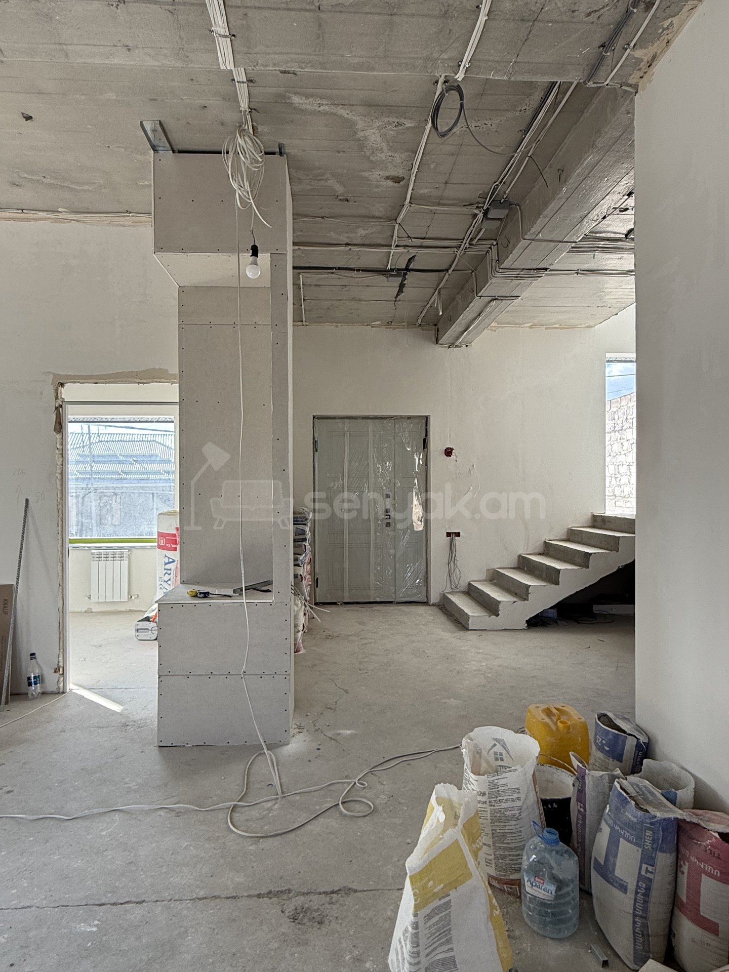 6 Սենյականոց Սեփական Տուն, 218քմ, Կապիտալ Վերանորոգված