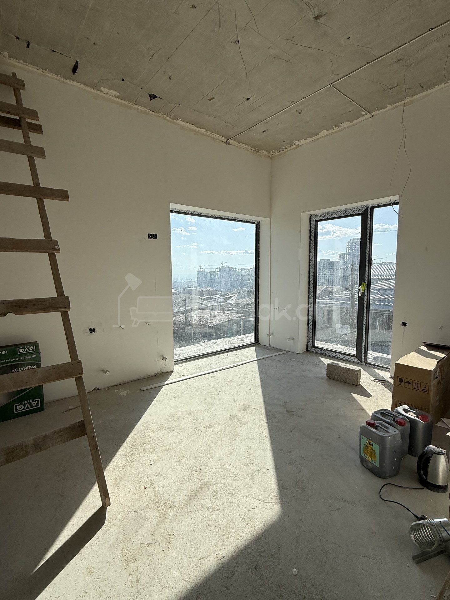 6 Սենյականոց Սեփական Տուն, 218քմ, Կապիտալ Վերանորոգված