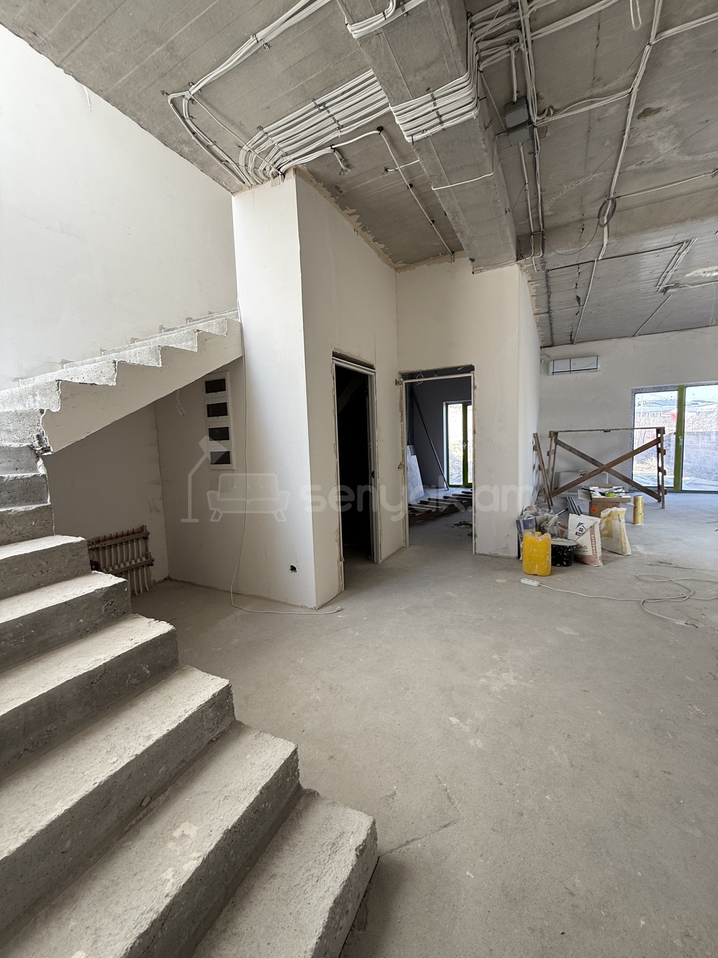 6 Սենյականոց Սեփական Տուն, 218քմ, Կապիտալ Վերանորոգված