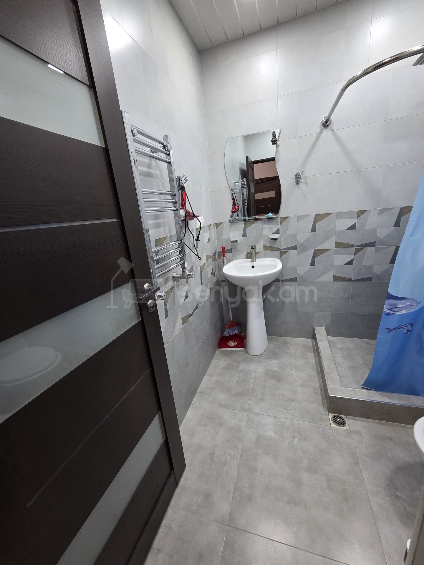 2 Սենյականոց Բնակարան Նորակառույցում, 45քմ, 1/4 հարկ, Կապիտալ Վերանորոգված