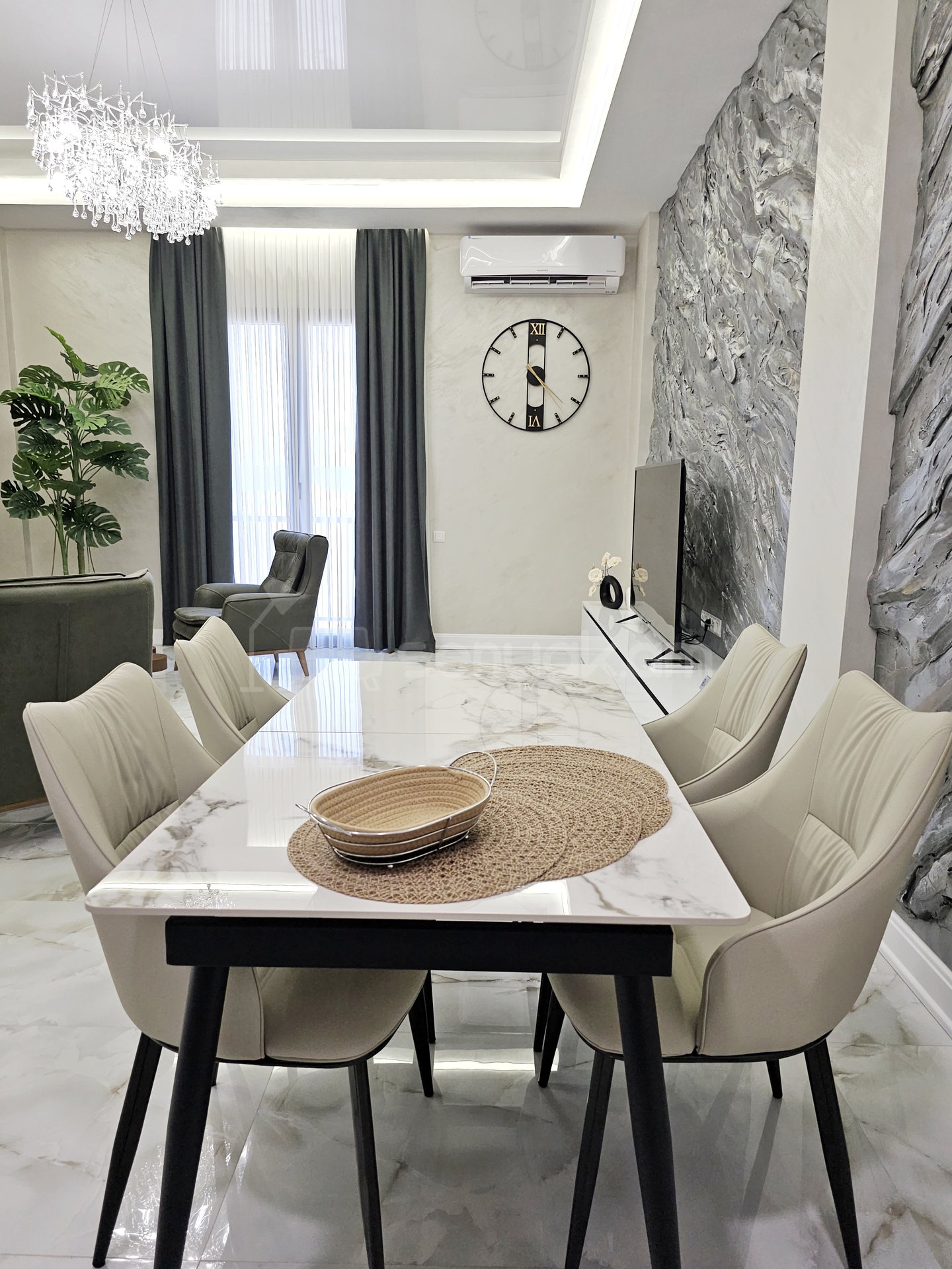 3 Սենյականոց Բնակարան Նորակառույց Քարե Շենքում, 85քմ, 2/2 հարկ, Դիզայներական Վերանորոգված, Կահավորված, Արևկող