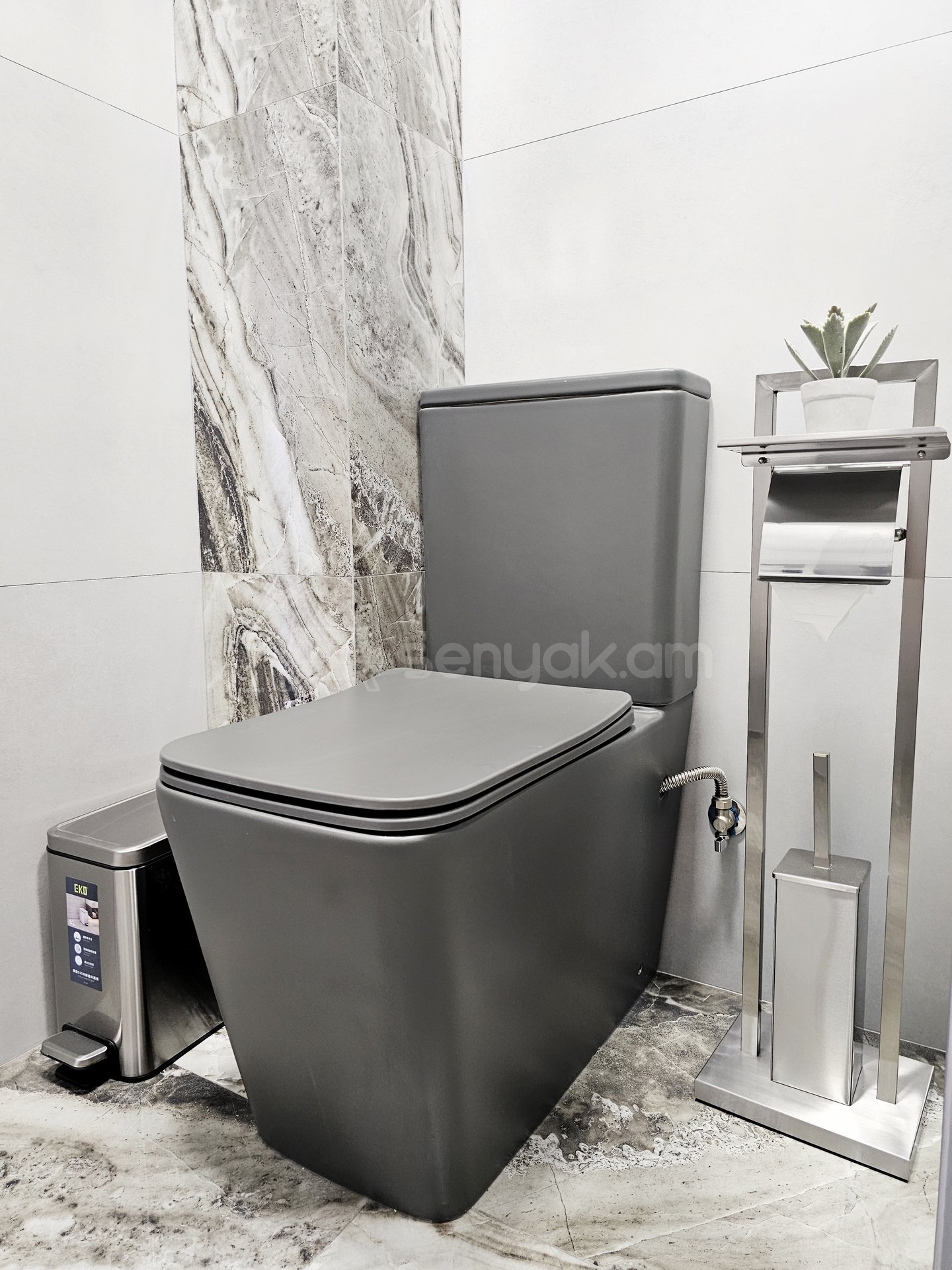 3 Սենյականոց Բնակարան Նորակառույց Քարե Շենքում, 85քմ, 2/2 հարկ, Դիզայներական Վերանորոգված, Կահավորված, Արևկող