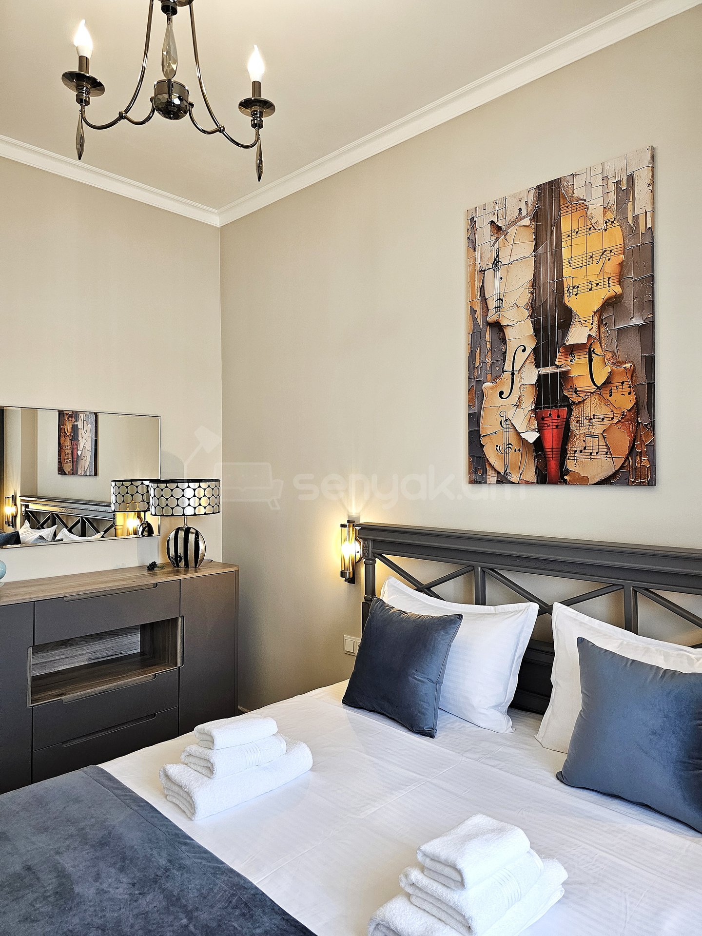 2 Սենյականոց Բնակարան Քարե Շենքում, 52քմ, 1/2 հարկ, Դիզայներական Վերանորոգված, Կահավորված, Արևկող