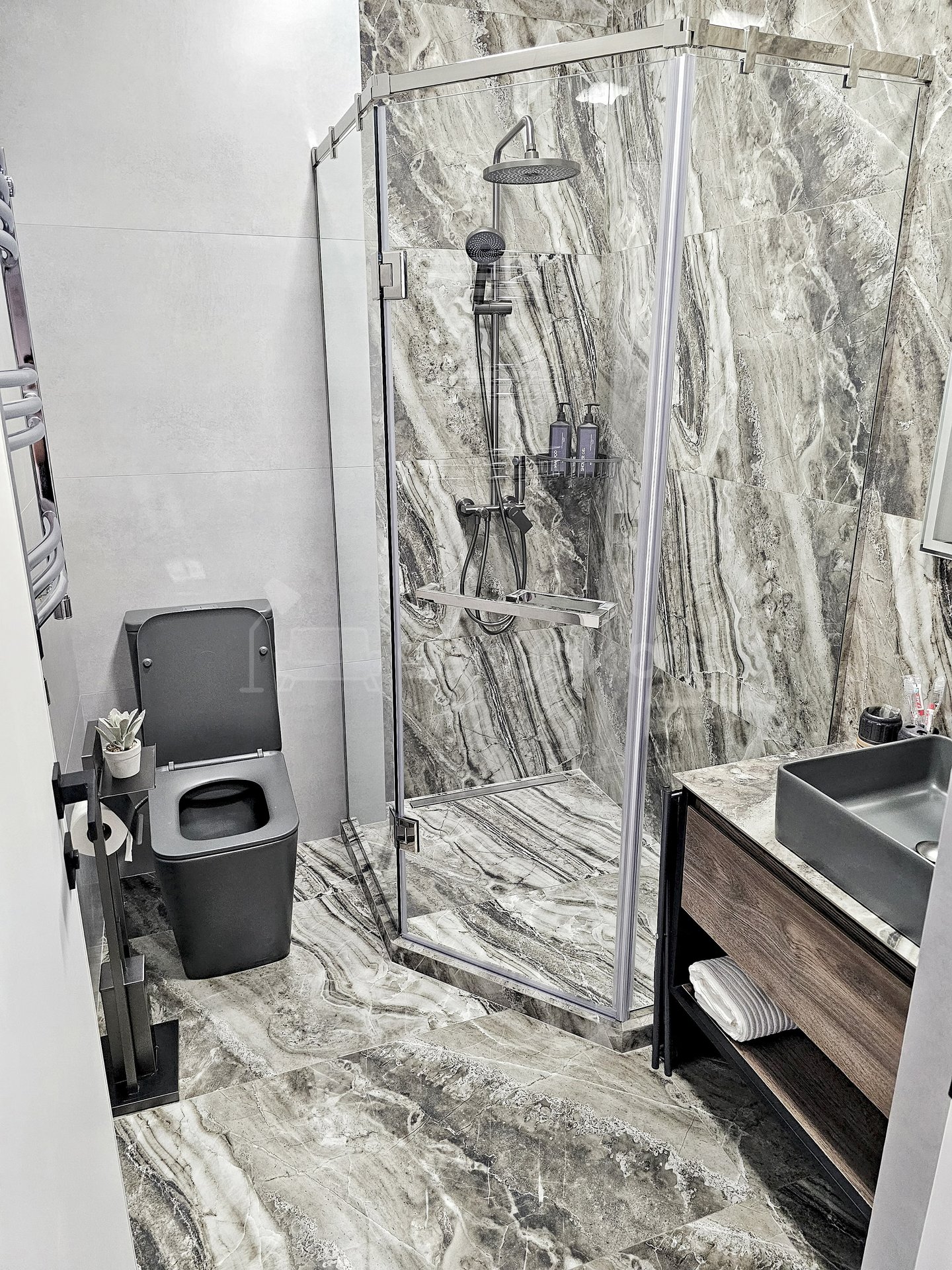 2 Սենյականոց Բնակարան Քարե Շենքում, 52քմ, 1/2 հարկ, Դիզայներական Վերանորոգված, Կահավորված, Արևկող