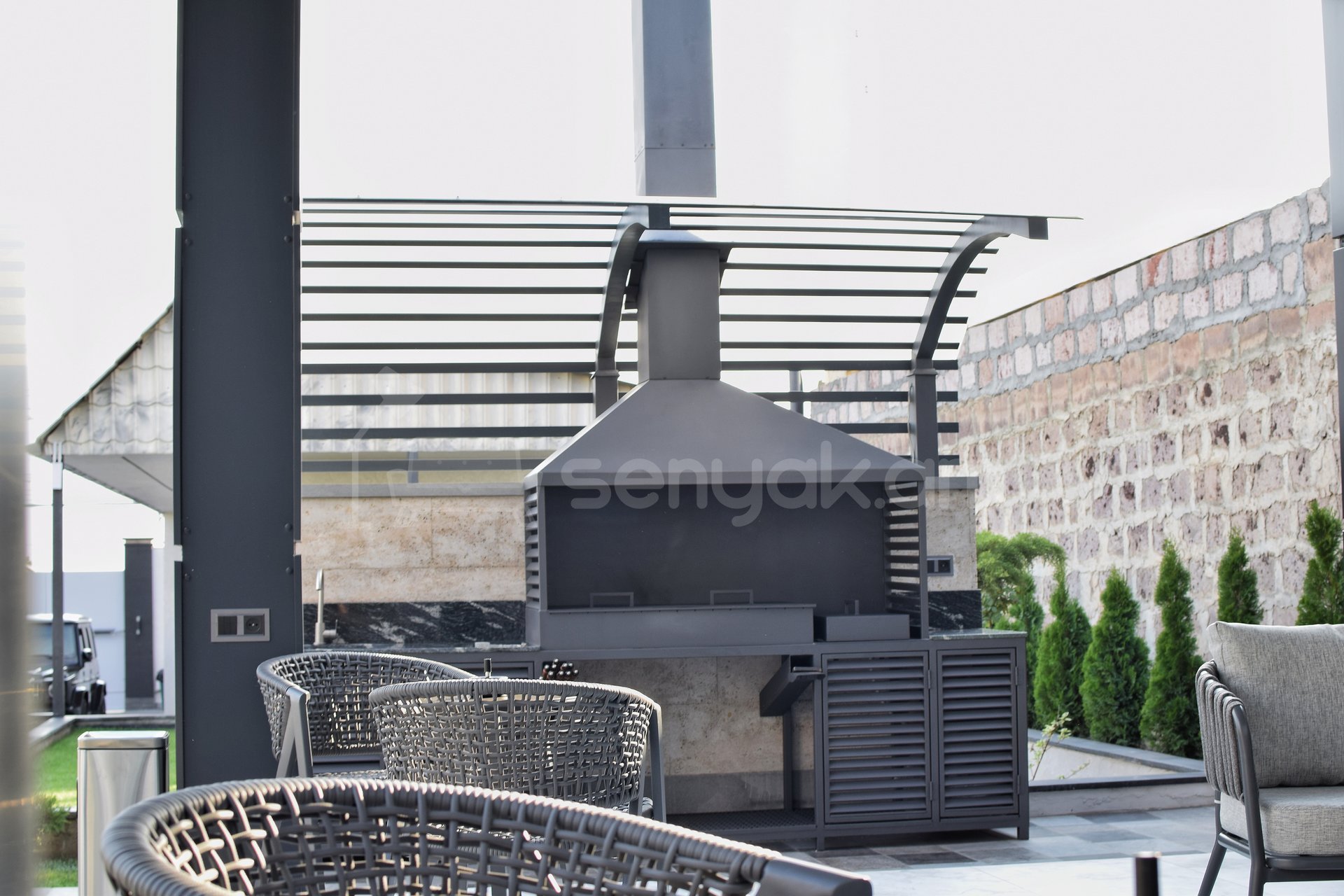 2 Սենյականոց Բնակարան Քարե Շենքում, 52քմ, 1/2 հարկ, Դիզայներական Վերանորոգված, Կահավորված, Արևկող