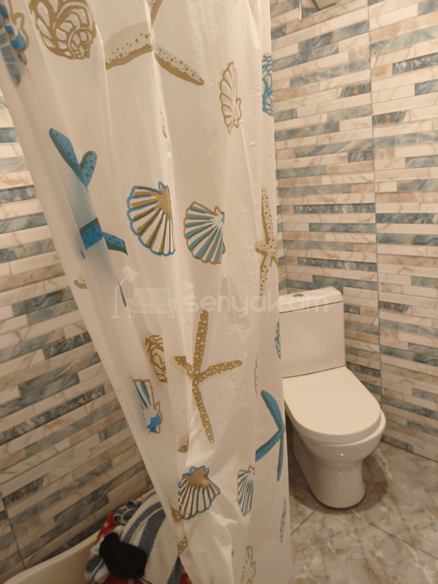 2 Սենյականոց Բնակարան Քարե Շենքում, 52քմ, 1/1 հարկ, Նորմալ Վիճակում, Կահավորված