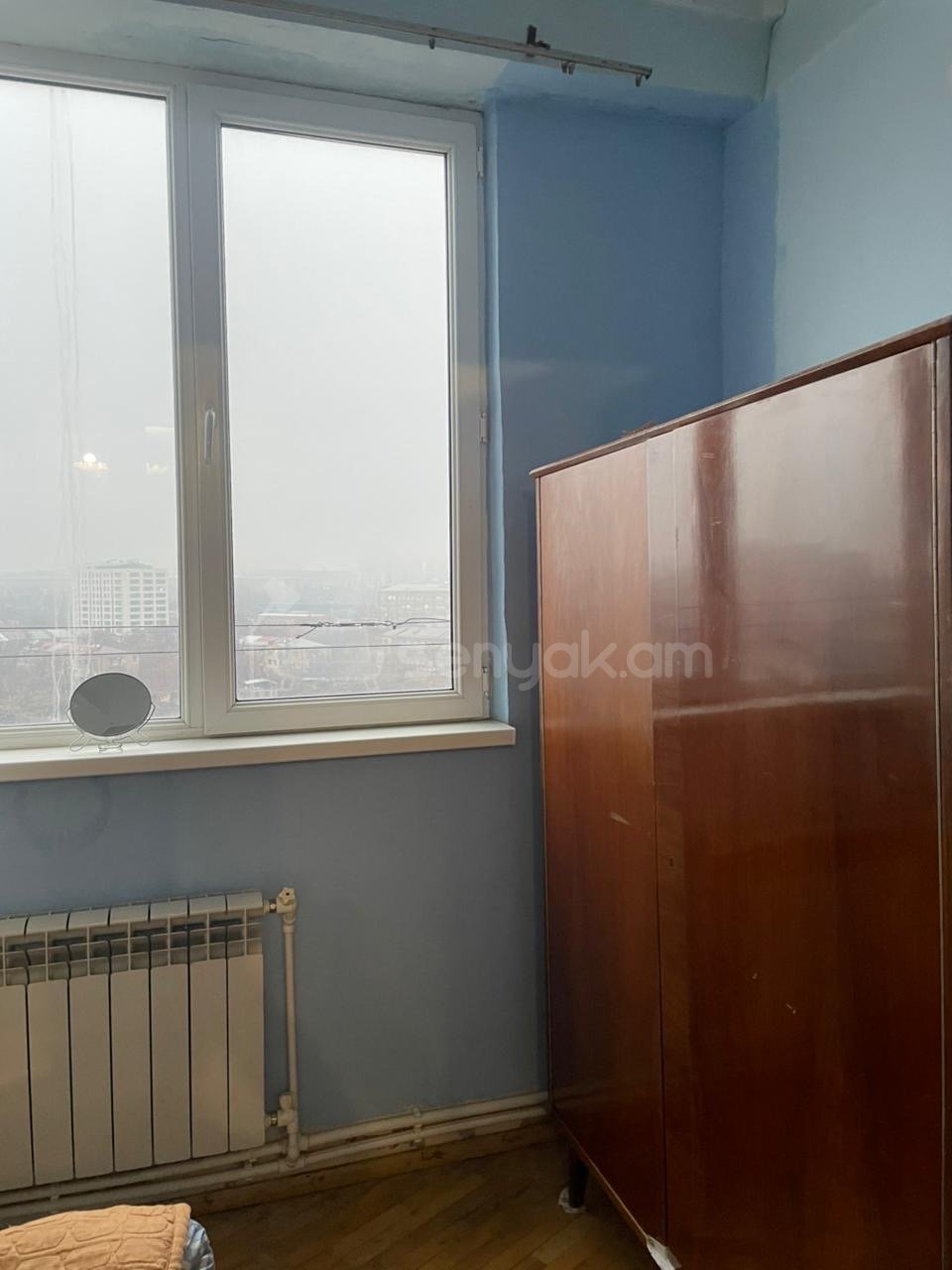 2 Սենյականոց Բնակարան, 50քմ, 9/9 հարկ, Նորմալ Վիճակում, Մասամբ Կահավորված, Արևկող