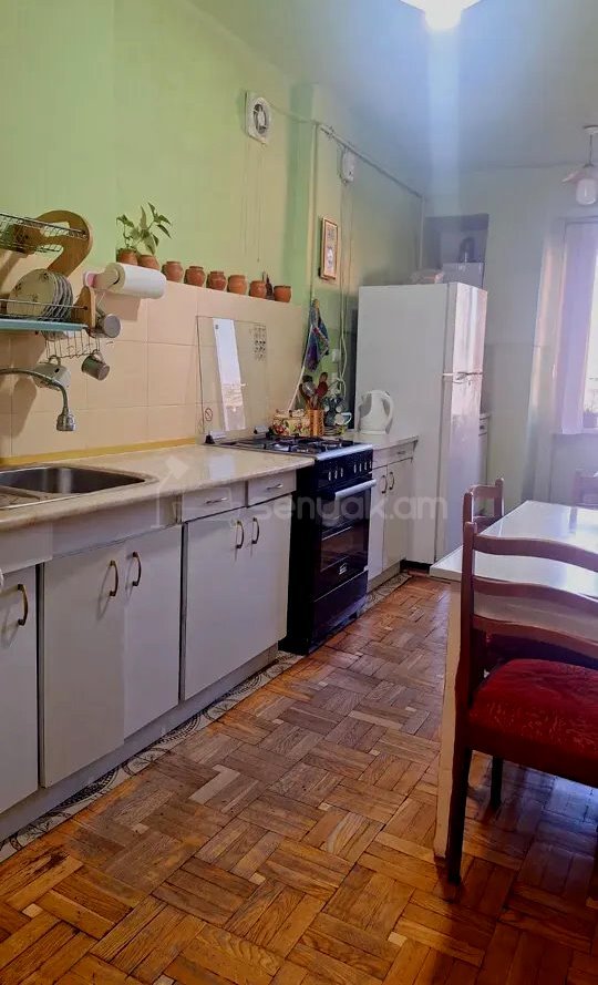 4 Սենյականոց Բնակարան, 85քմ, 8/9 հարկ, Կոսմետիկ Վերանորոգված