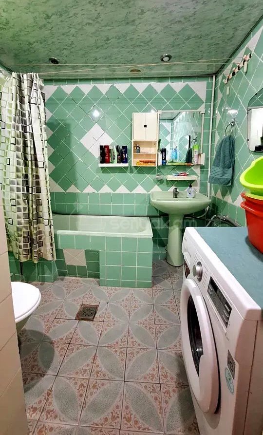 4 Սենյականոց Բնակարան, 85քմ, 8/9 հարկ, Կոսմետիկ Վերանորոգված