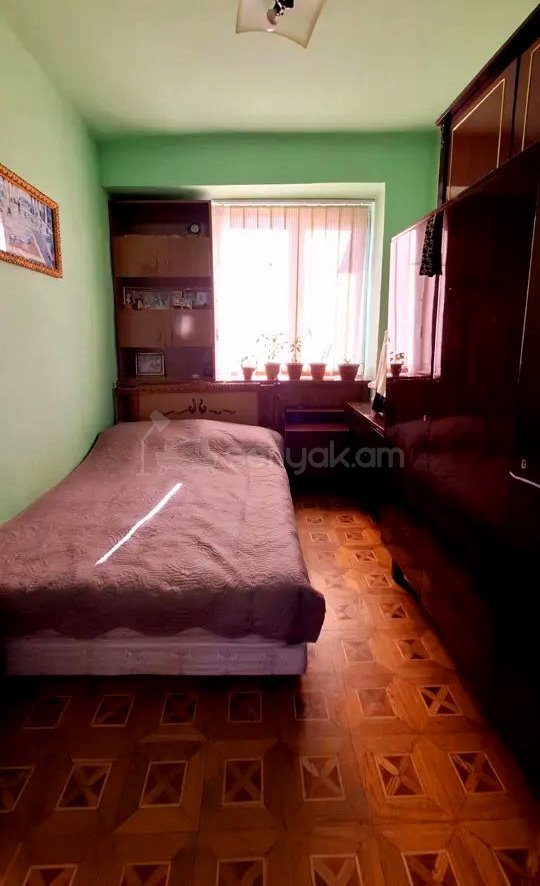 4 Սենյականոց Բնակարան, 85քմ, 8/9 հարկ, Կոսմետիկ Վերանորոգված