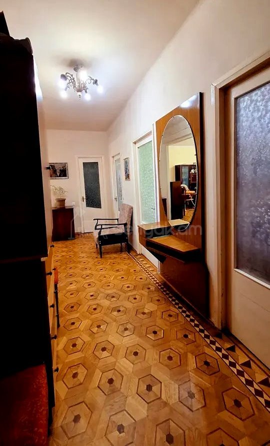 4 Սենյականոց Բնակարան, 85քմ, 8/9 հարկ, Կոսմետիկ Վերանորոգված